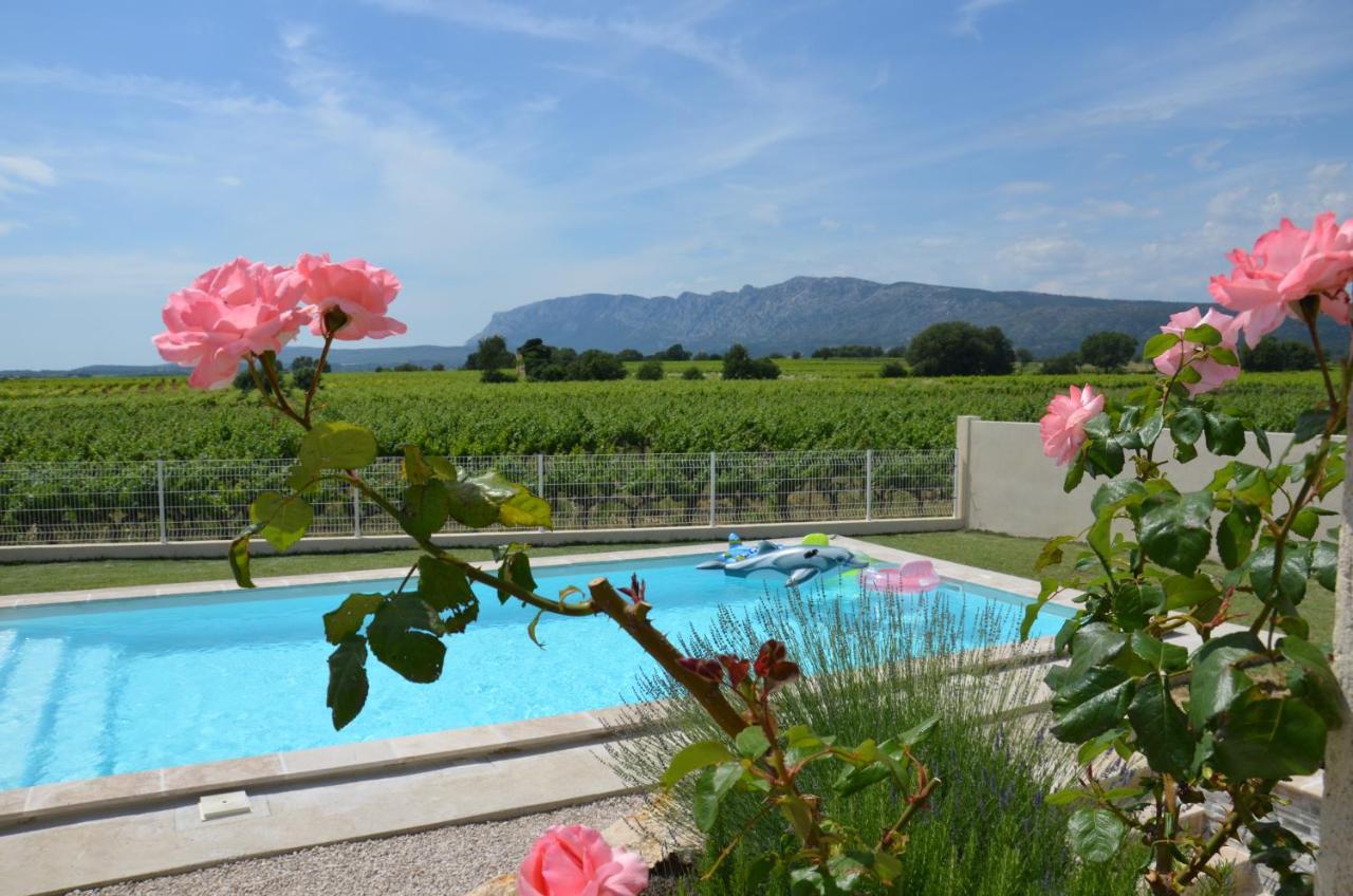 Vue Sainte Victoire, Proche Aix-En-Provence Apartment Pourrieres Luaran gambar