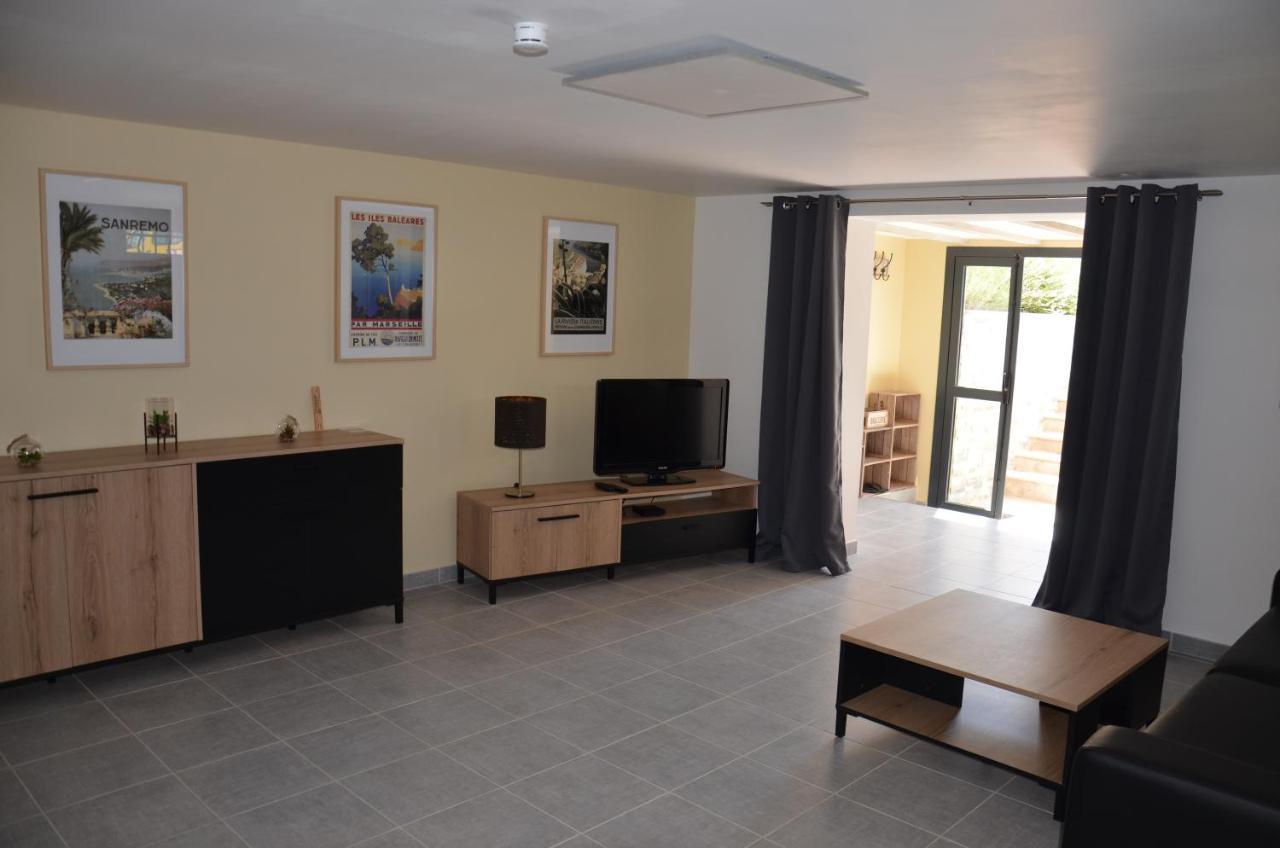 Vue Sainte Victoire, Proche Aix-En-Provence Apartment Pourrieres Luaran gambar