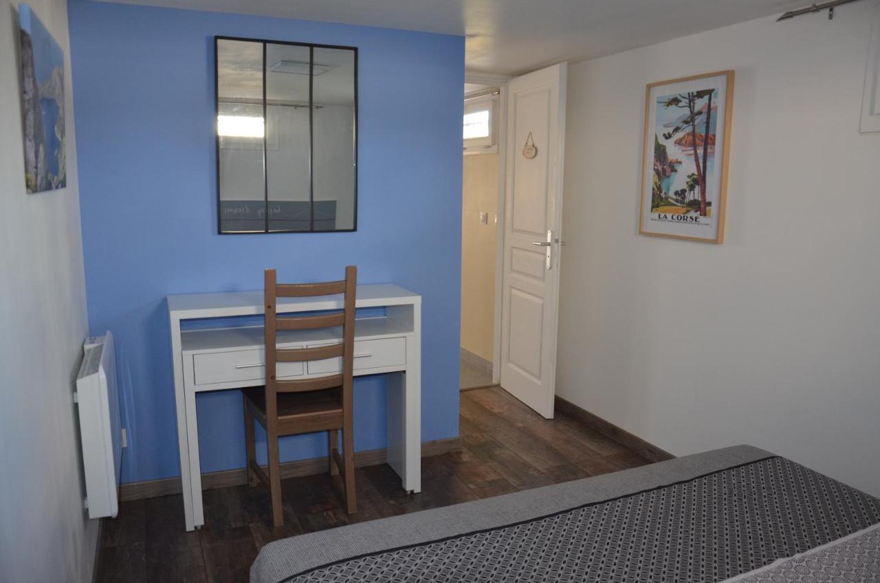 Vue Sainte Victoire, Proche Aix-En-Provence Apartment Pourrieres Luaran gambar