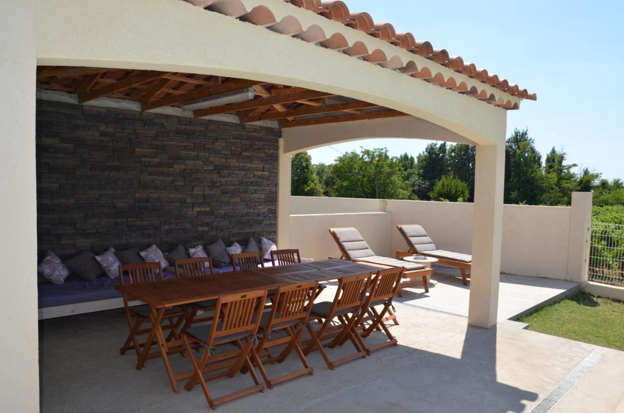 Vue Sainte Victoire, Proche Aix-En-Provence Apartment Pourrieres Luaran gambar
